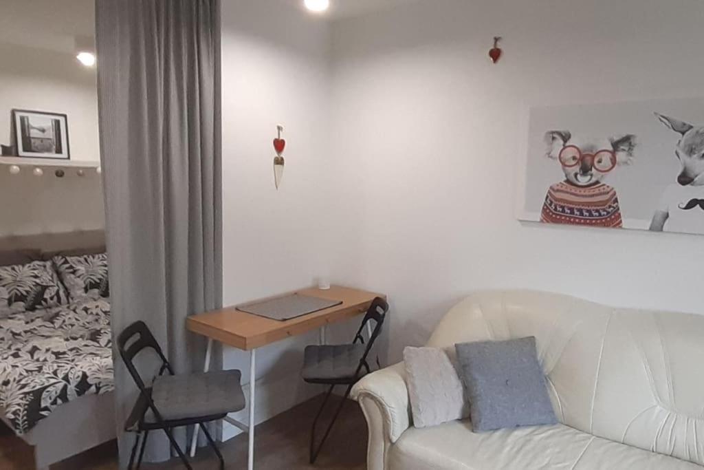 Lemuria Apartament Szkolna Centrum Legnica Esterno foto